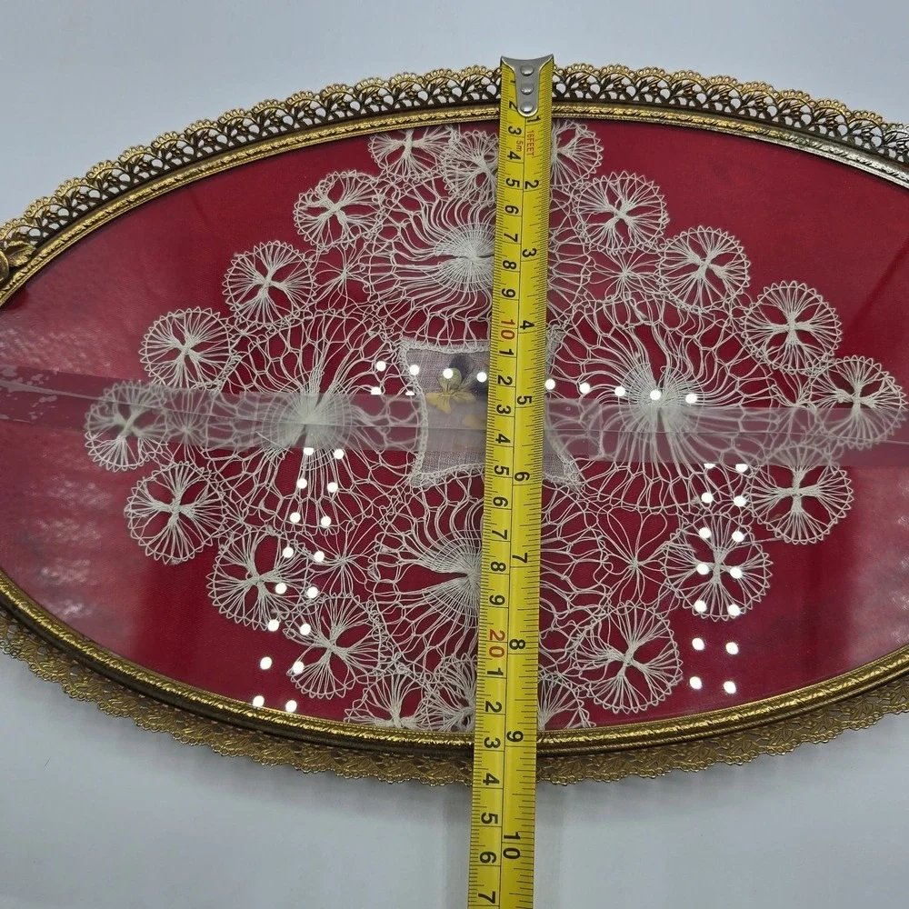 Vintage Metal Glass‎ Tray With Glass Top Chrocheted 1907 Tatting Doily
